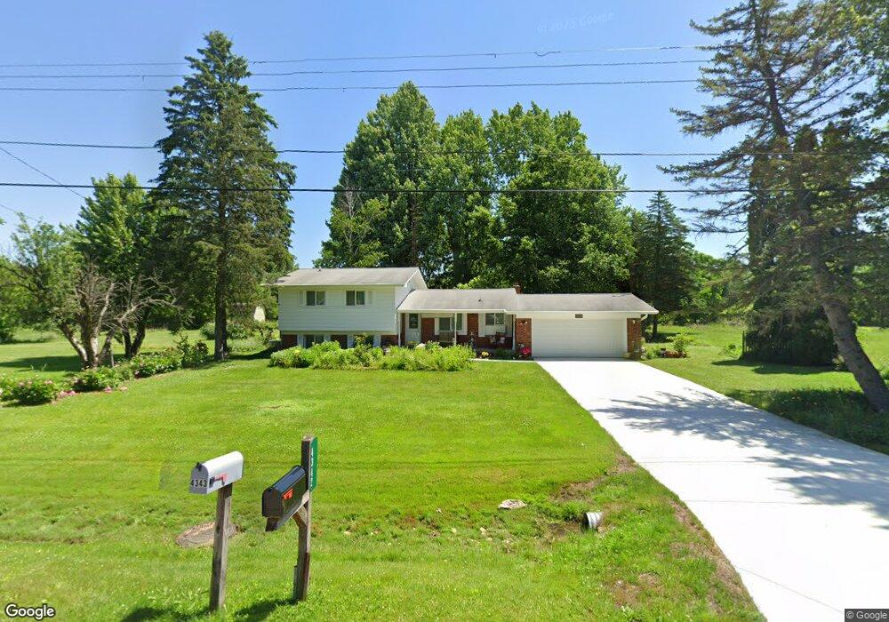 4342 Pheasant Dr, Flint, MI 48506 - photo 1