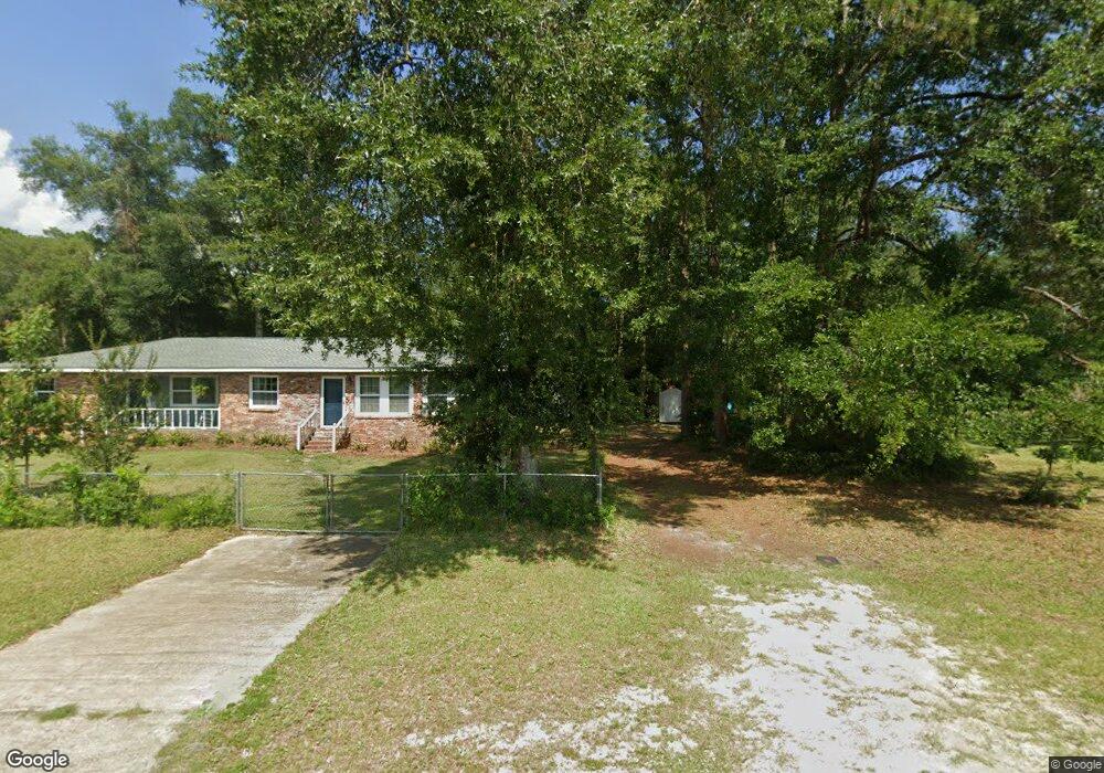 702 NW 9th St, Carrabelle, FL 32322 - photo 1