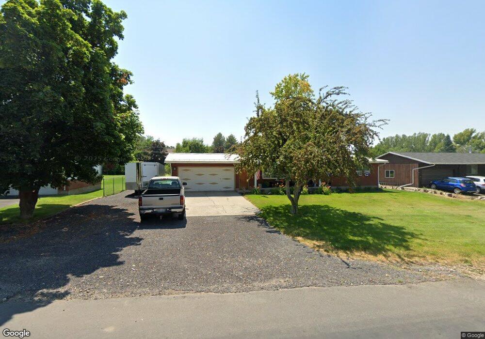 710 Anderson Ave, Hyrum, UT 84319 - photo 1