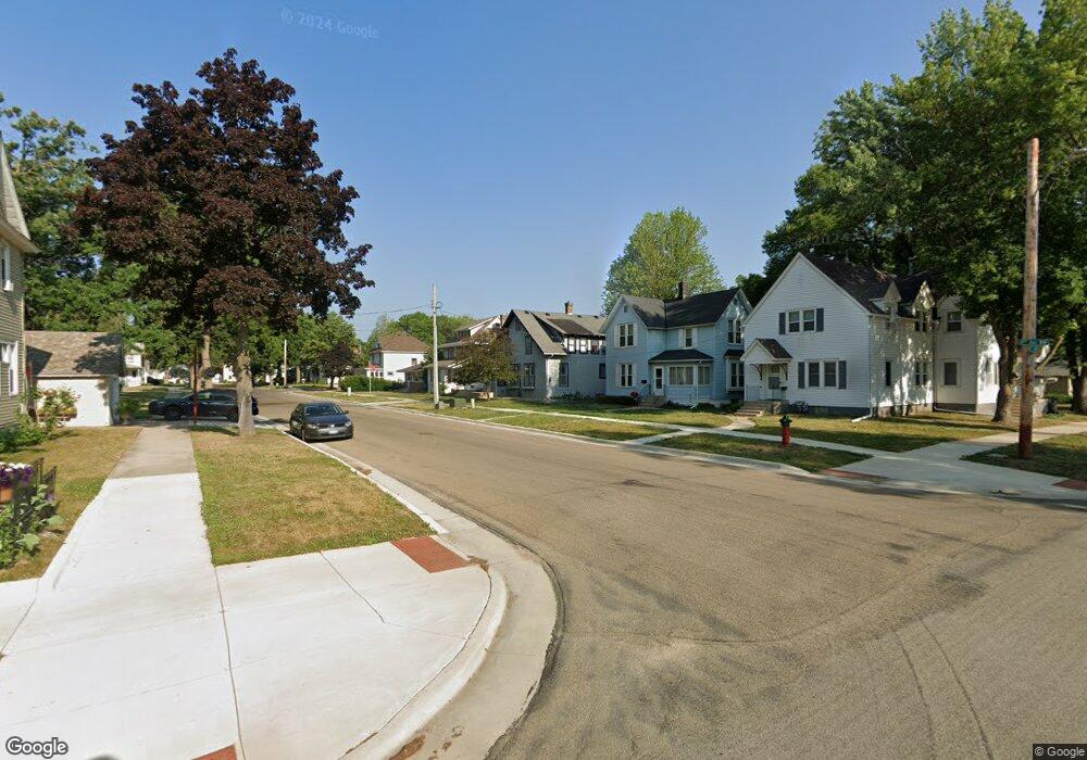 704 9th Ave NW, Austin, MN 55912 - photo 1