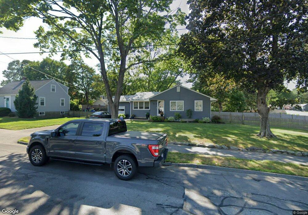 18 Shetland Rd, Danvers, MA 01923 - photo 1