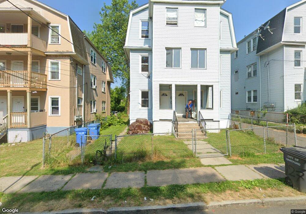 125 Enfield St unit 3, Hartford, CT 06112 - photo 1