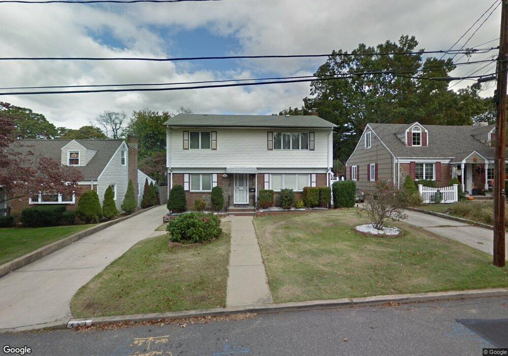 413 Elm St, West Hempstead, NY 11552 - photo 1