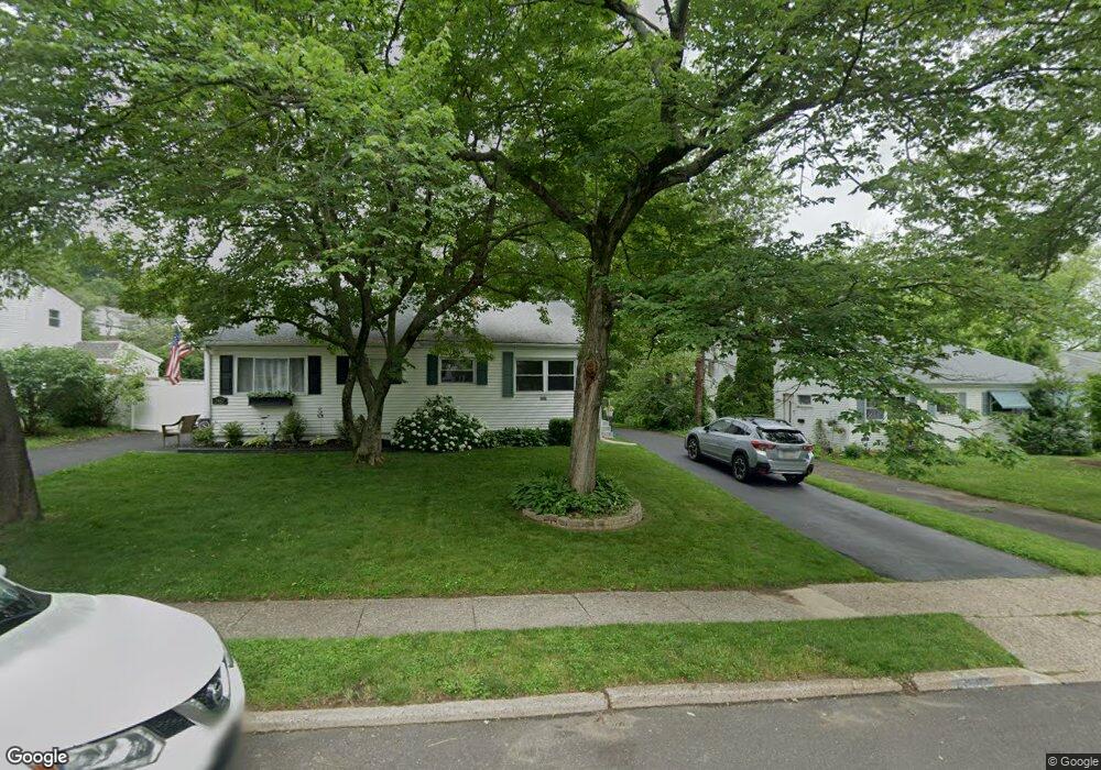 2955 Thunderhead Rd, Abington, PA 19001 - photo 1