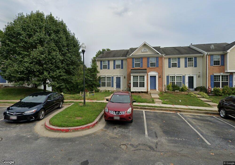 7422 Catterick Ct, Windsor Mill, MD 21244 - photo 1