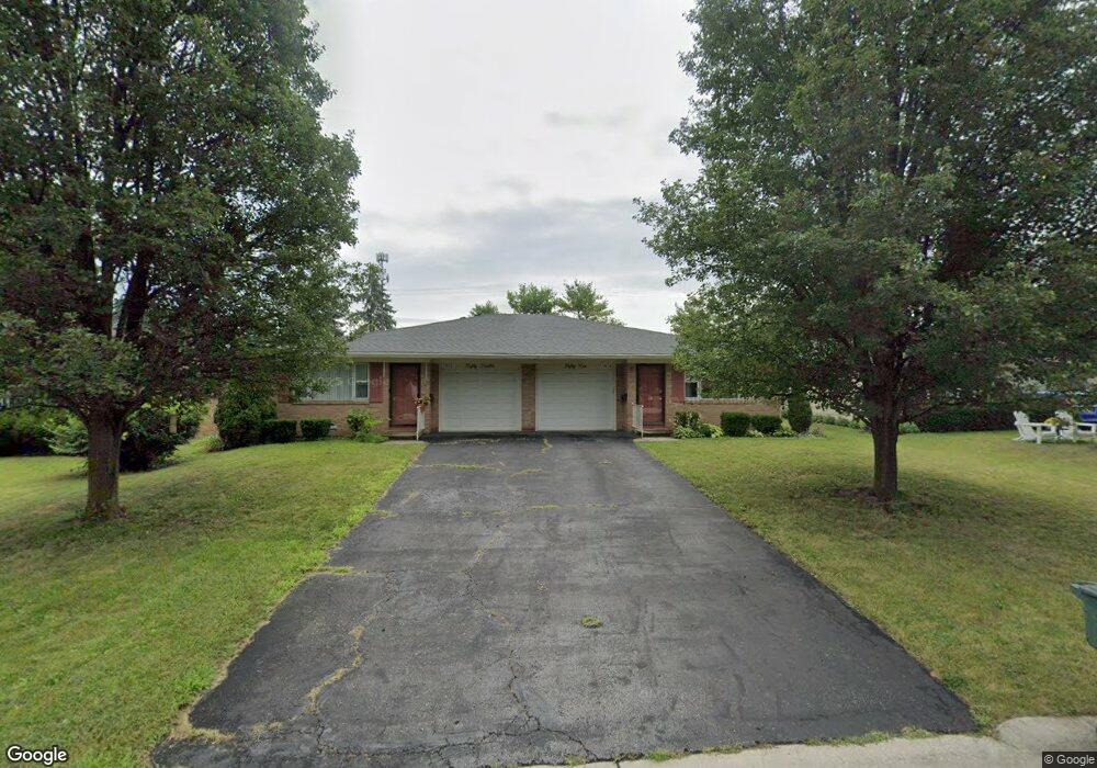 5010 Heathmoor Dr, Columbus, OH 43220 - photo 1