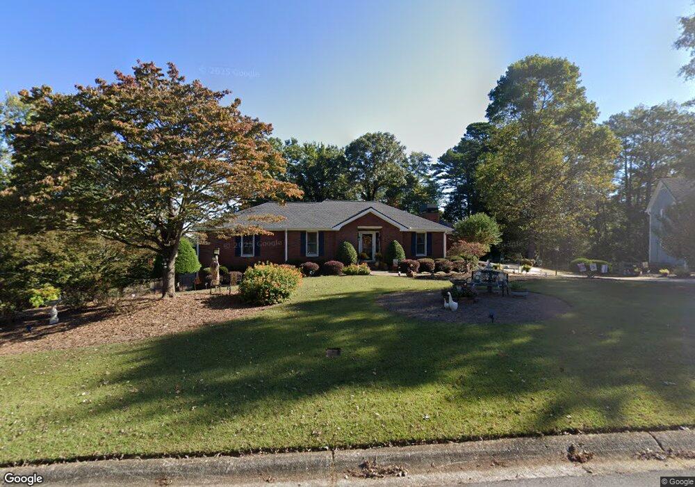 3325 Maple Ridge Ct, Suwanee, GA 30024 - photo 1