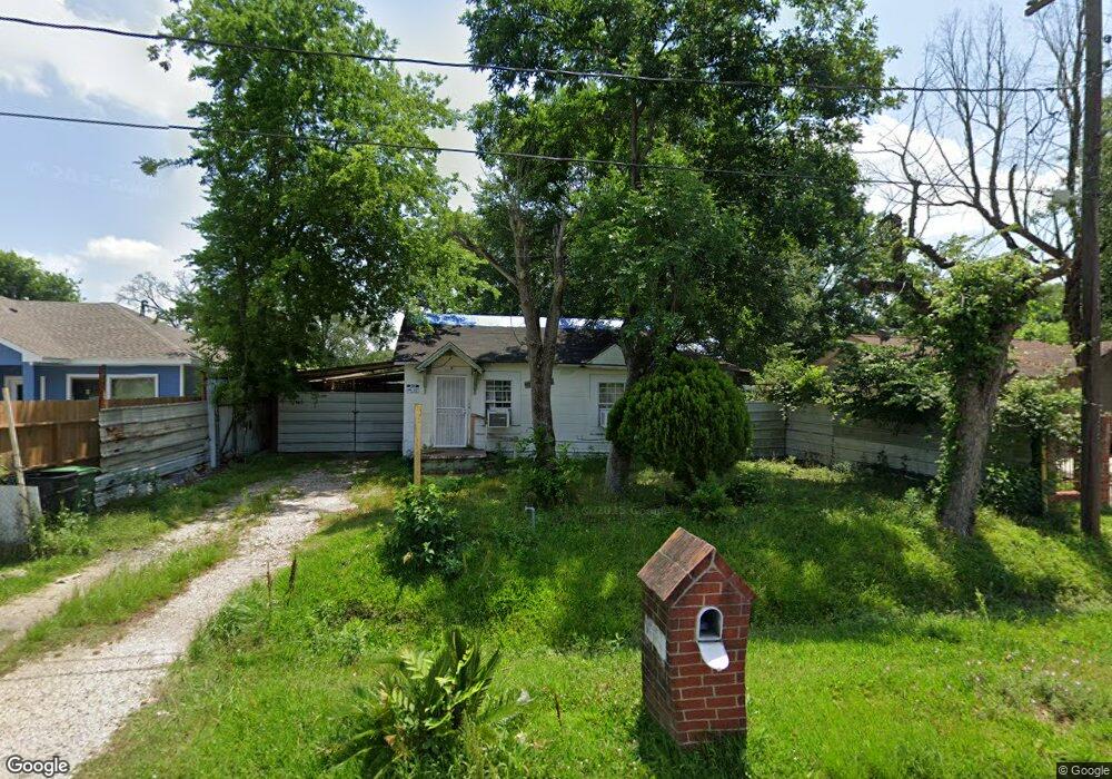 8906 Dandy St, Houston, TX 77016 - photo 1