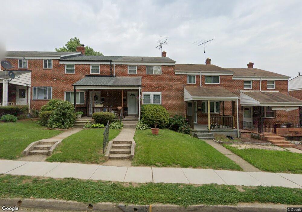 649 S Wickham Rd, Baltimore, MD 21229 - photo 1