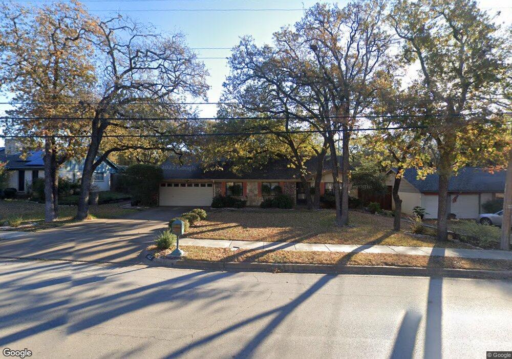 412 Melbourne Rd, Hurst, TX 76053 - photo 1
