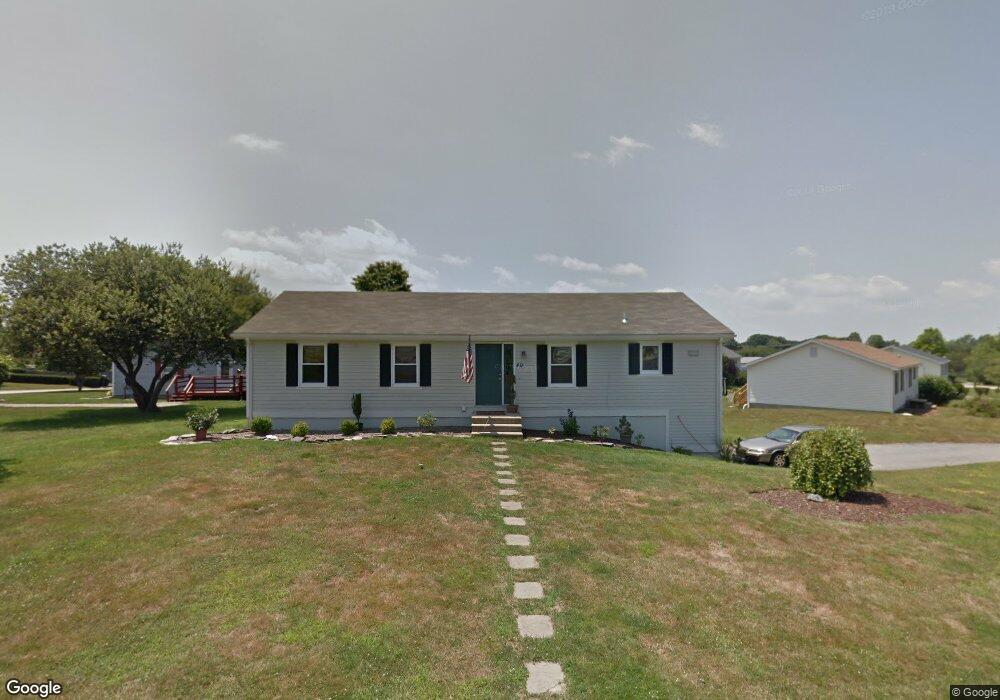 40 Amesbury Cir, Middletown, RI 02842 - photo 1