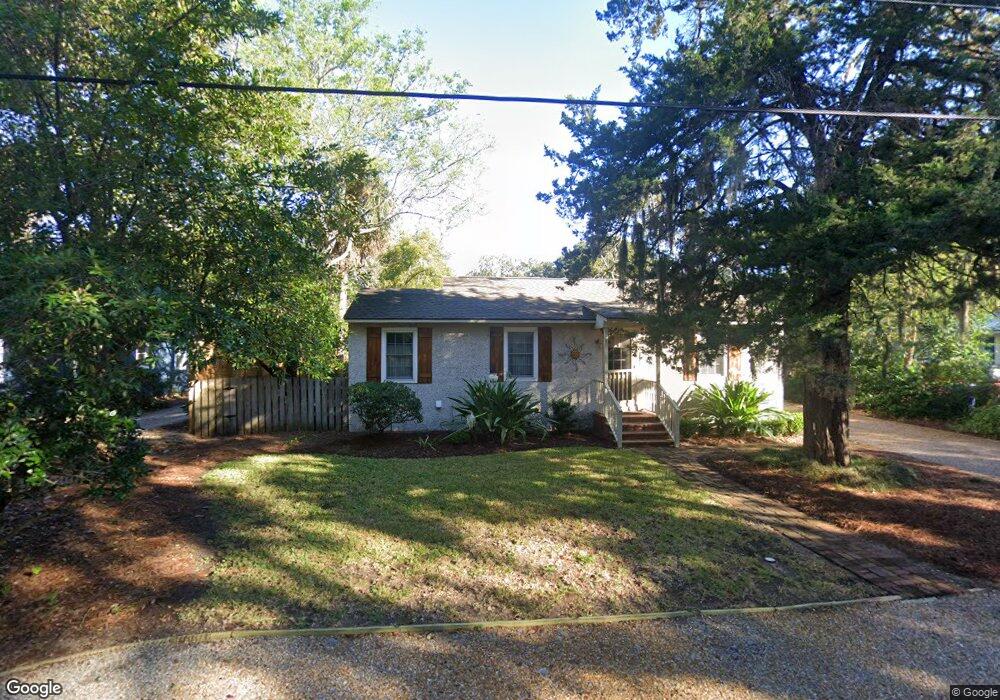 7 Stewart Ave, Saint Simons Island, GA 31522 - photo 1