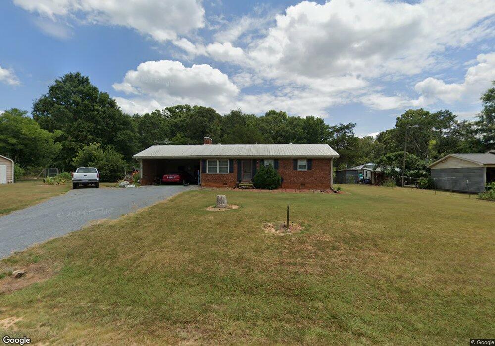 663 Chaney Rd, Asheboro, NC 27205 - photo 1