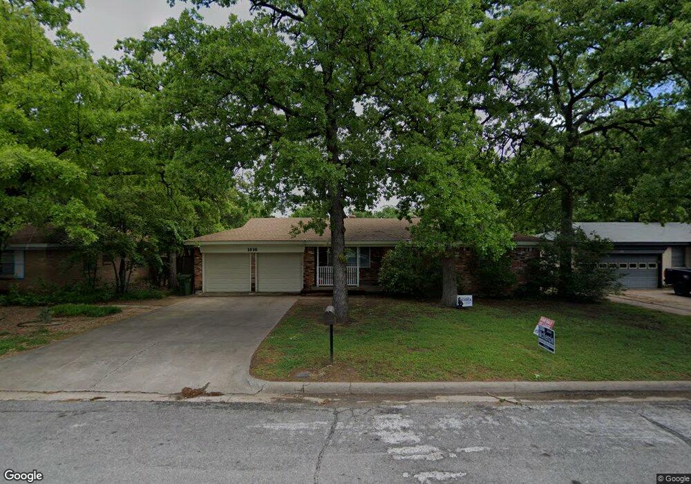 1016 Reed St, Hurst, TX 76053 - photo 1