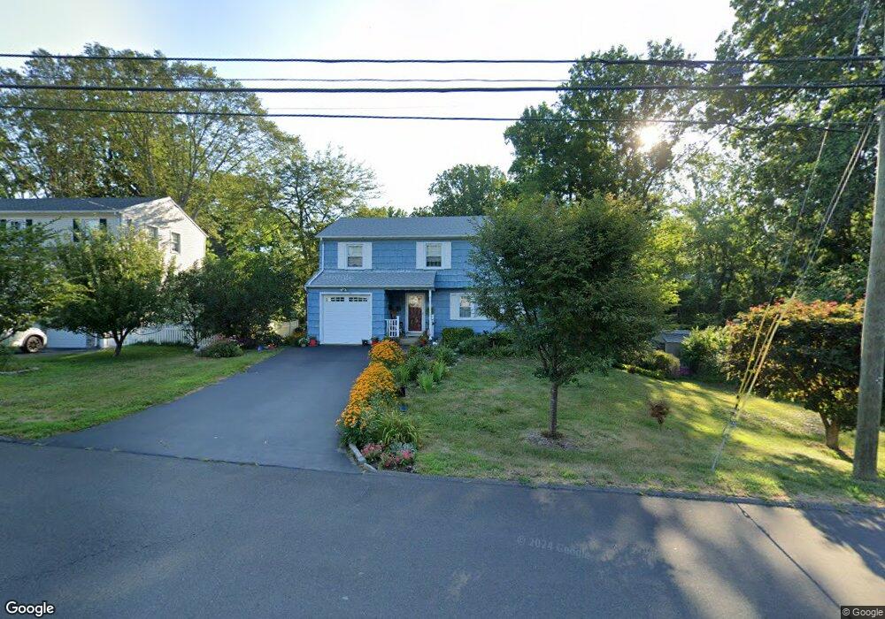 326 Melville Ave, Fairfield, CT 06825 - photo 1