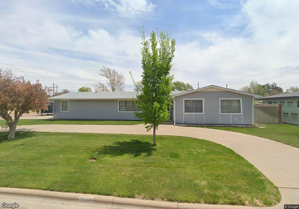 1000 S Trindle St, Hugoton, KS 67951 - photo 1