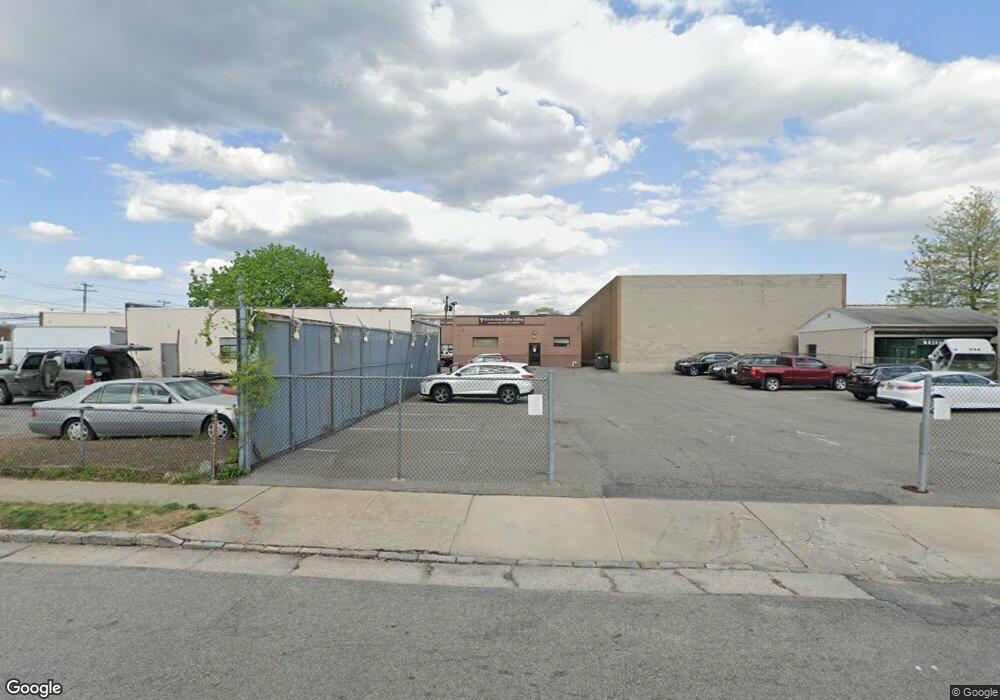 191 Herricks Rd, New Hyde Park, NY 11040 - photo 1