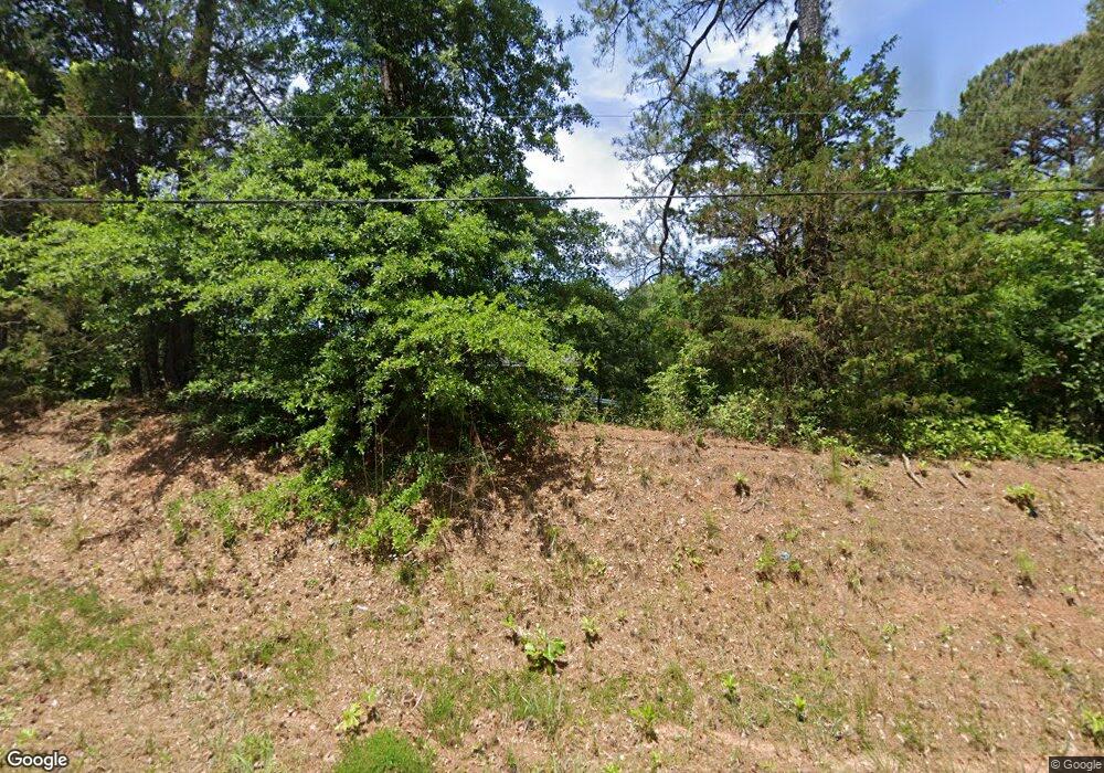 1421 Standing Rock Rd, Senoia, GA 30276 - photo 1