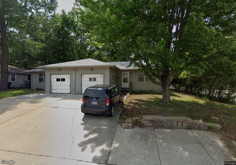 201 Ridgeview Rd, Spring Hill, KS 66083 - photo 1