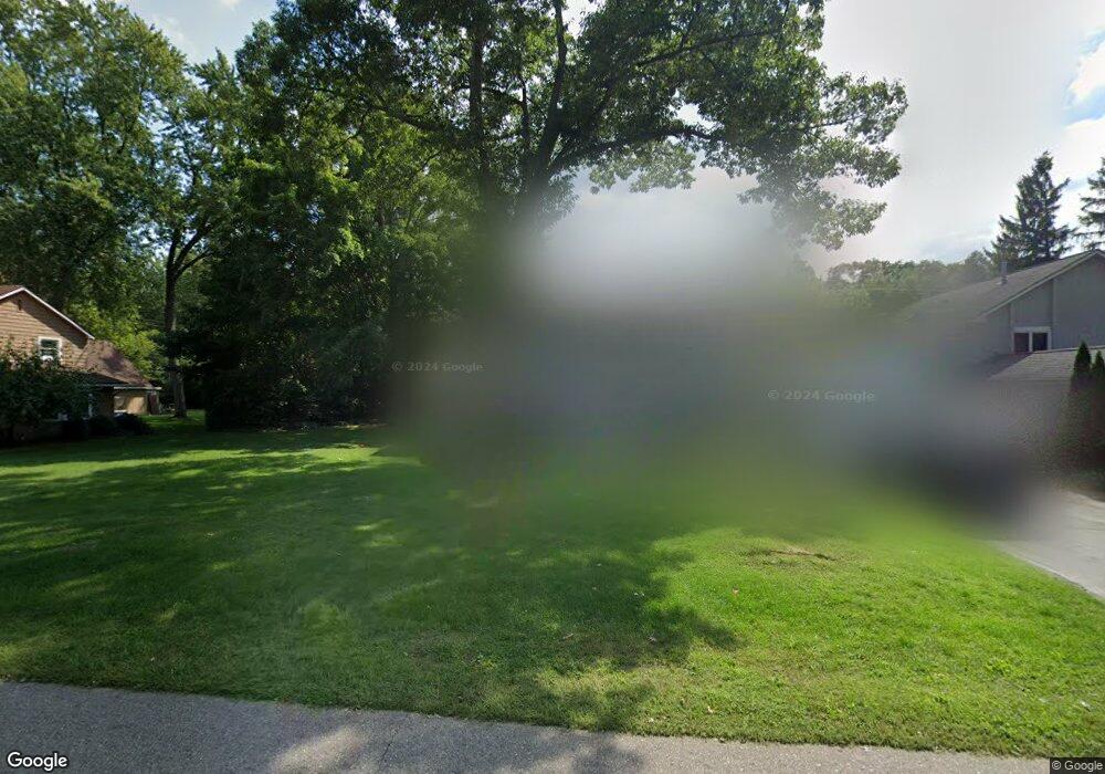 7461 Honeysuckle Rd, West Bloomfield, MI 48324 - photo 1