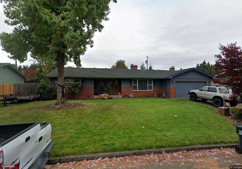 1560 Flintridge Ave, Eugene, OR 97401 - photo 1