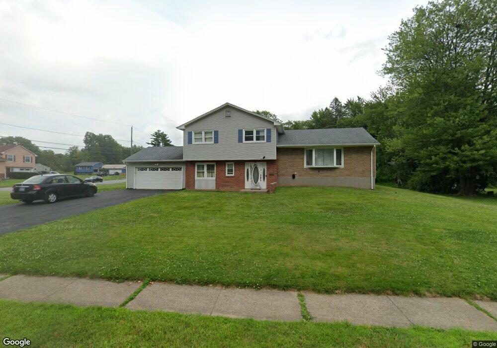 35 Applewood Rd, Bloomfield, CT 06002 - photo 1