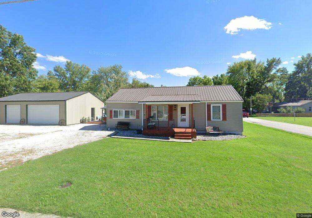 202 E Cherry St, Nixa, MO 65714 - photo 1