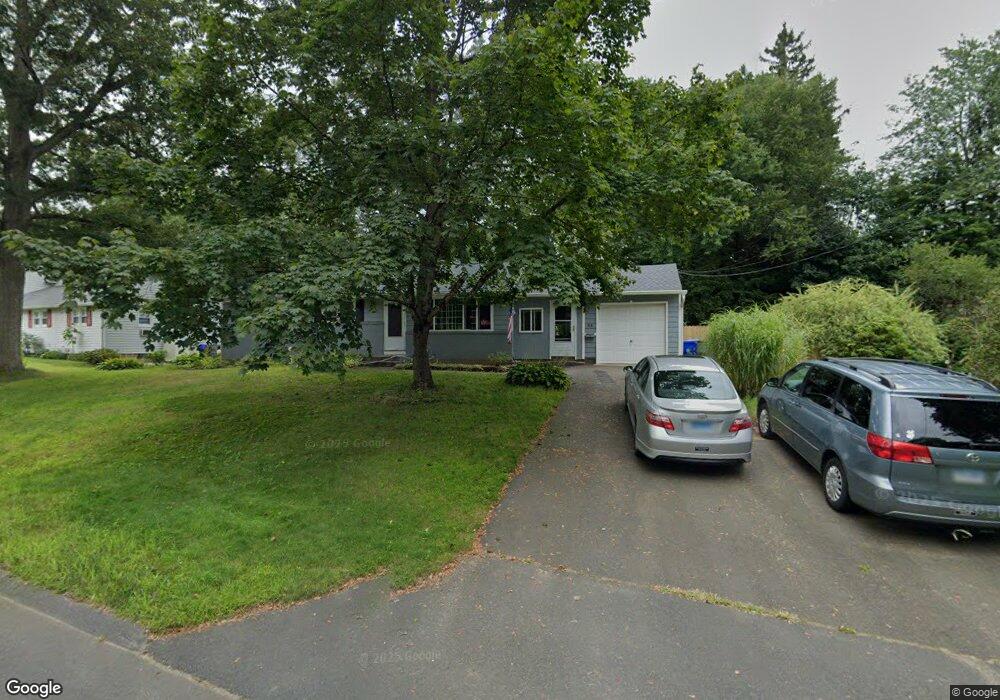 34 Play Rd, Enfield, CT 06082 - photo 1