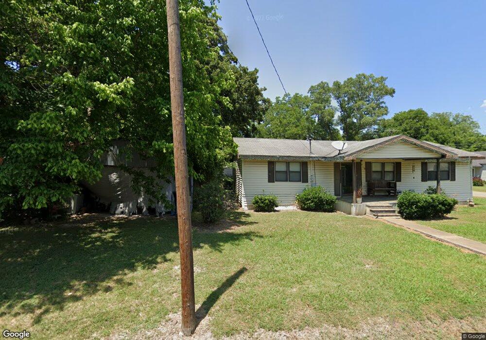 517 E 6th St, Bonham, TX 75418 - photo 1