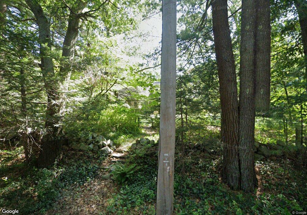 19 Philip St, Medfield, MA 02052 - photo 1