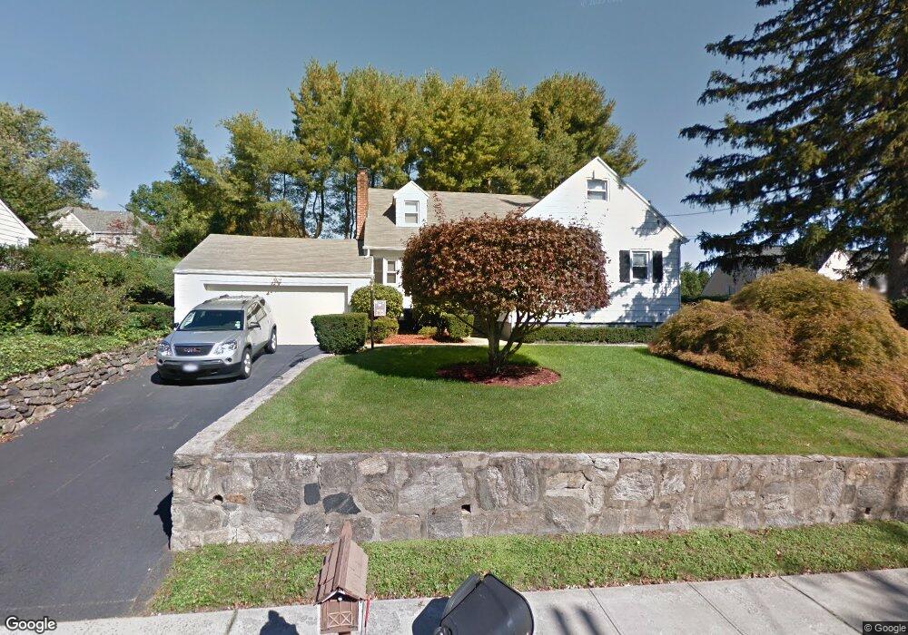 88 Parkview Ave E, West Harrison, NY 10604 - photo 1