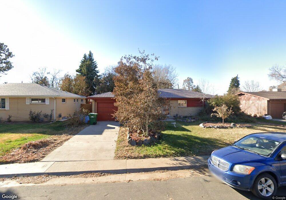 1049 Jamaica Ct, Aurora, CO 80010 - photo 1