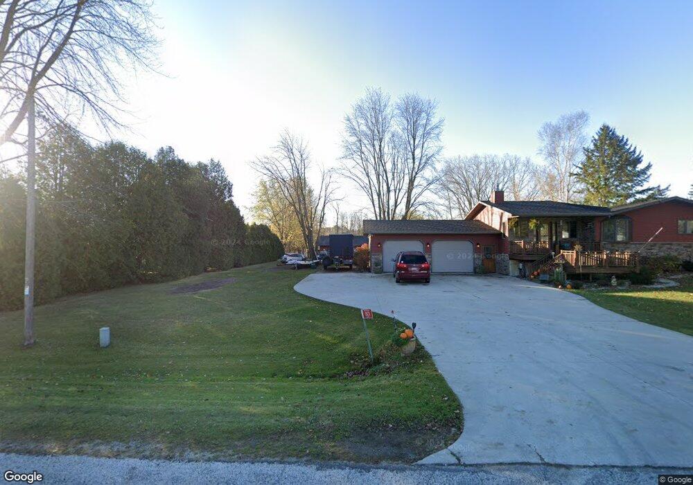 1823 Melody Ln, Two Rivers, WI 54241 - photo 1