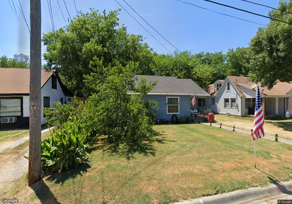 1015 Ritchey St, Gainesville, TX 76240 - photo 1