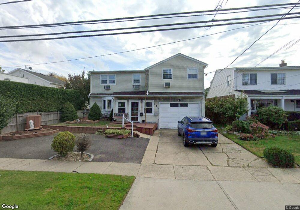 373 Argyle Rd, Cedarhurst, NY 11516 - photo 1