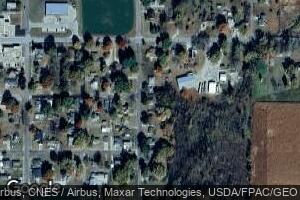 200 S Fairview St, Exira, IA 50076