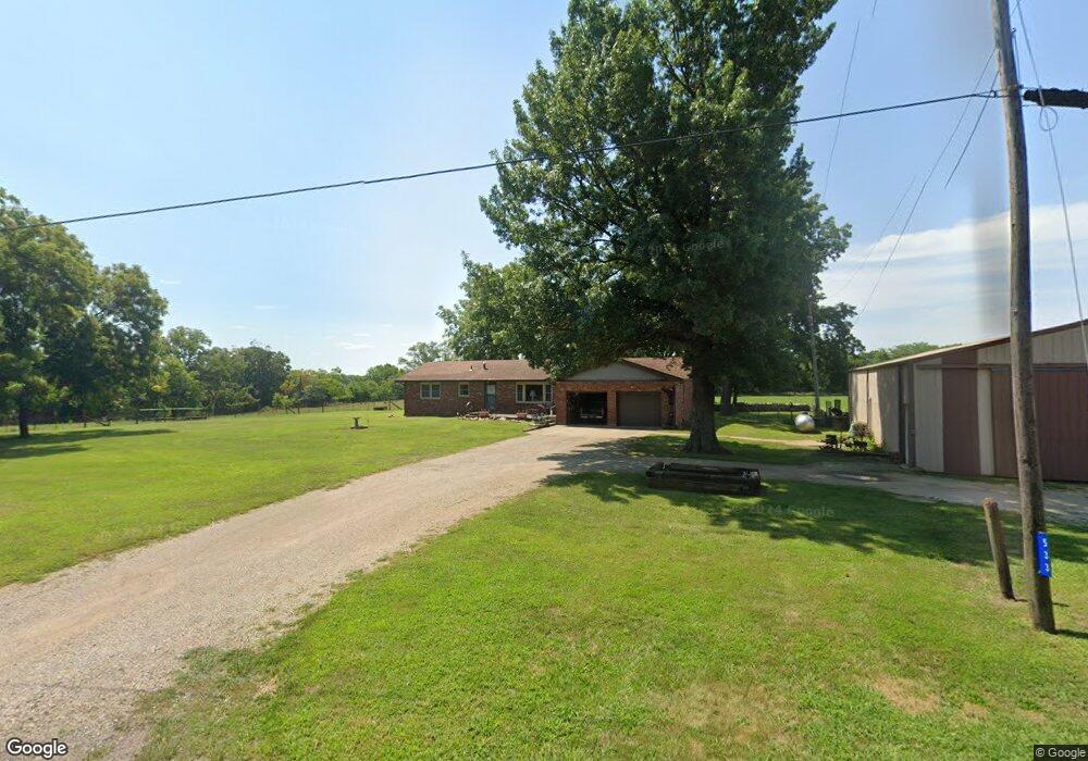 533 SW 97th St, Wakarusa, KS 66546 - photo 1