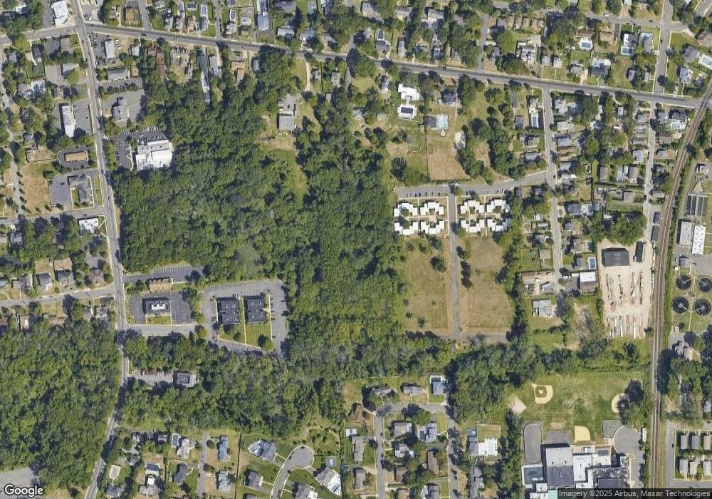 300 Roosevelt Ave, Oakhurst, NJ 07755 - photo 1