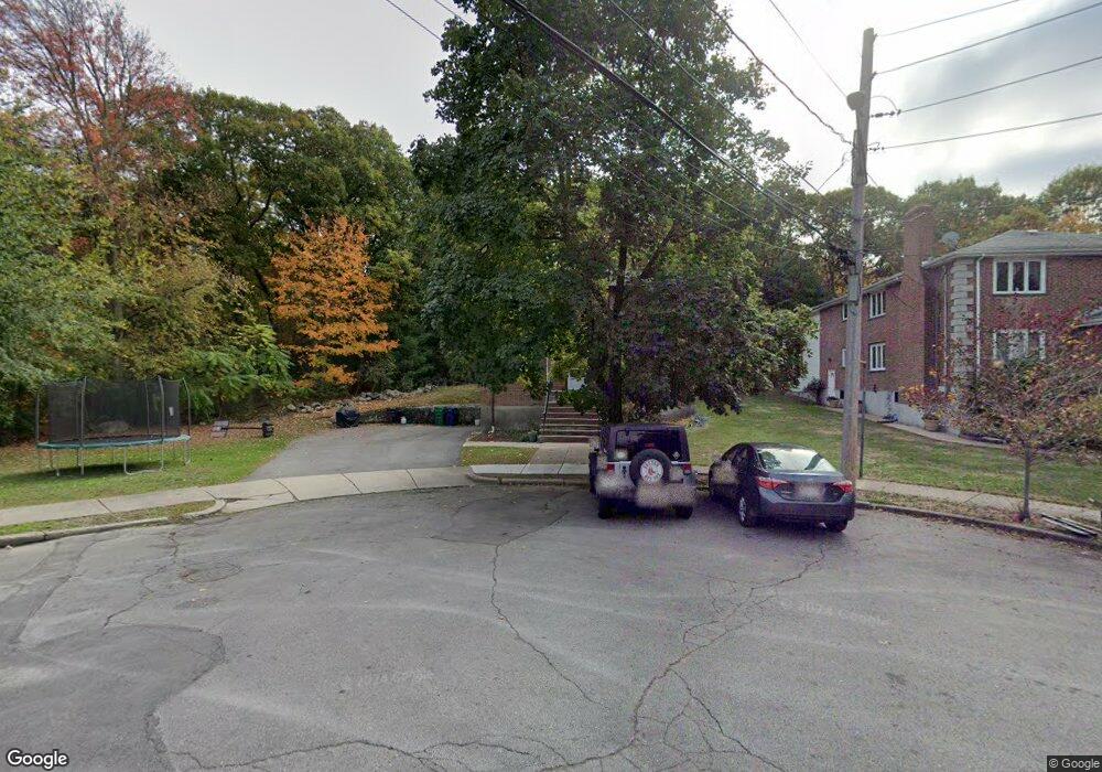 112 Louise Rd unit 112, Chestnut Hill, MA 02467 - photo 1