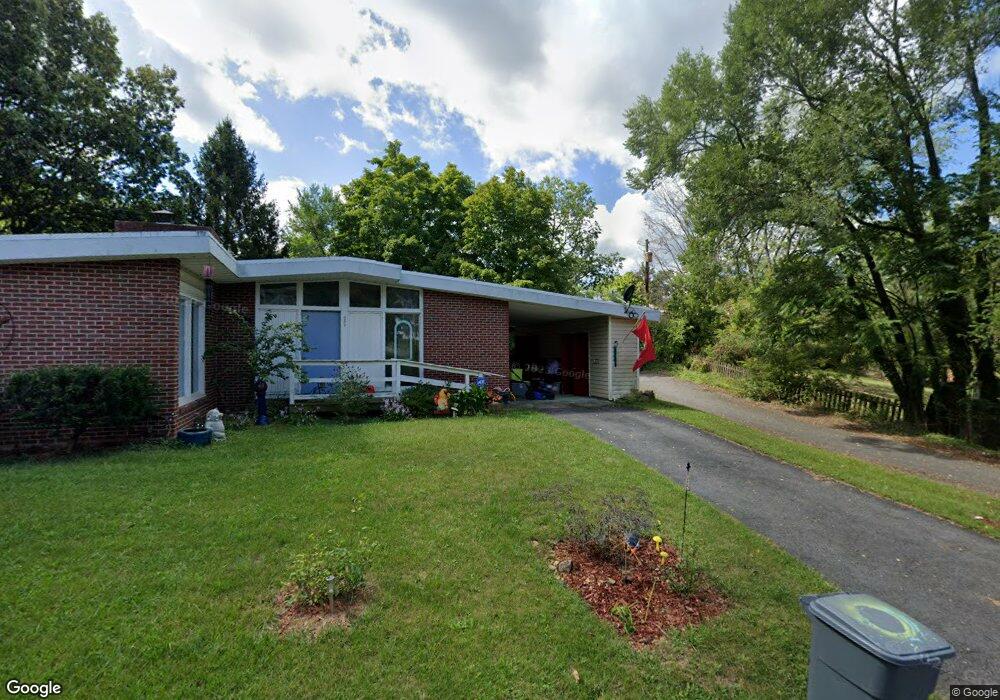 161 Ewing St unit D, Berkeley Springs, WV 25411 - photo 1