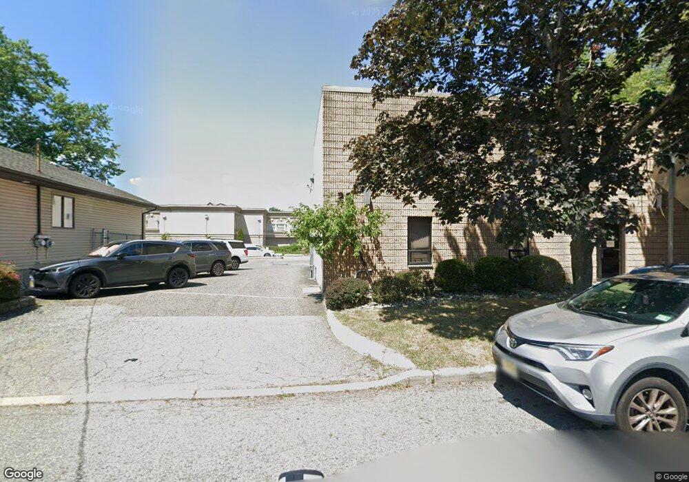 20 Muller Place unit right, Little Falls, NJ 07424 - photo 1