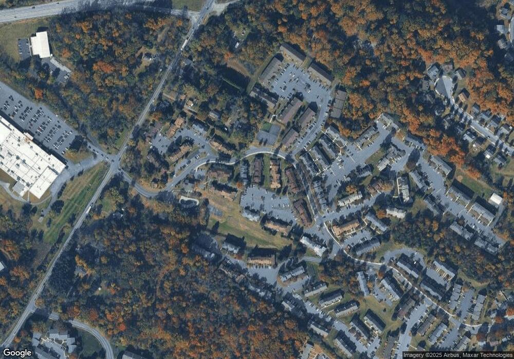 28 Wister Way 5, Reading, PA 19606 - photo 1