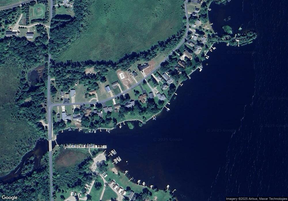 N8010 Island View Ln, Crivitz, WI 54114 - photo 1