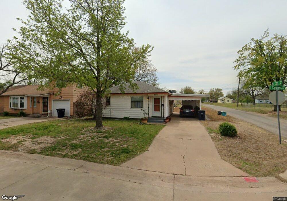 2801 E Cypress Ave, Enid, OK 73701 - photo 1