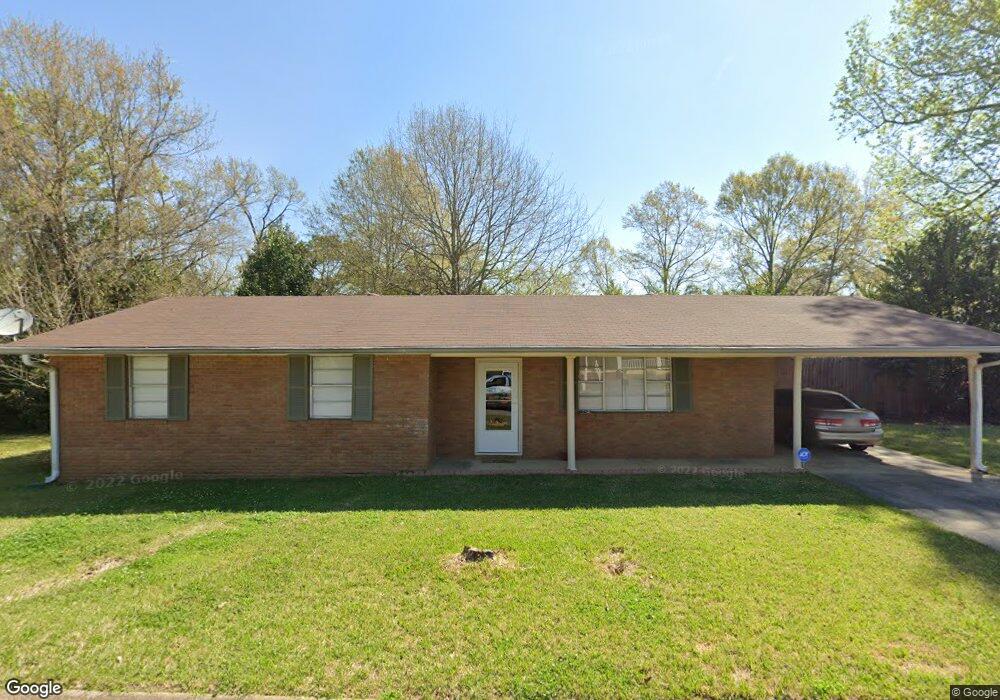204 Oak St, McComb, MS 39648 - photo 1