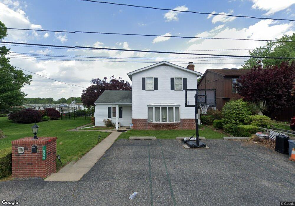 1809 Wilson Point Rd, Middle River, MD 21220 - photo 1