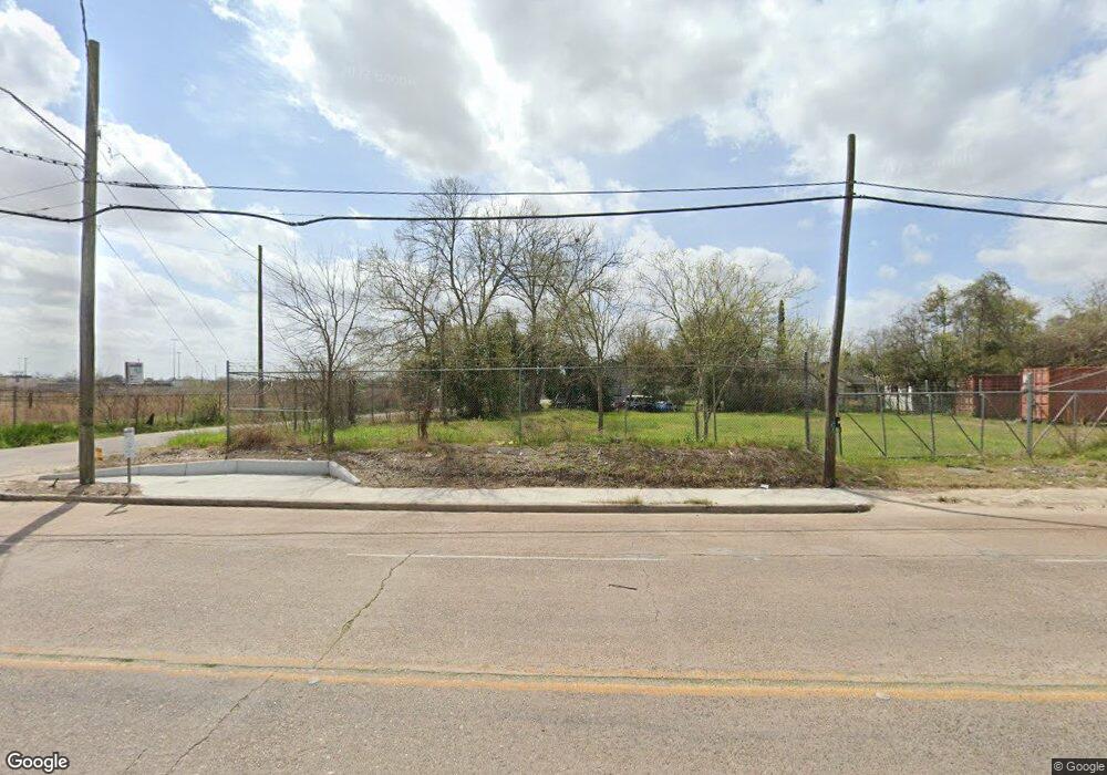 4518 Liberty Rd, Houston, TX 77026 - photo 1