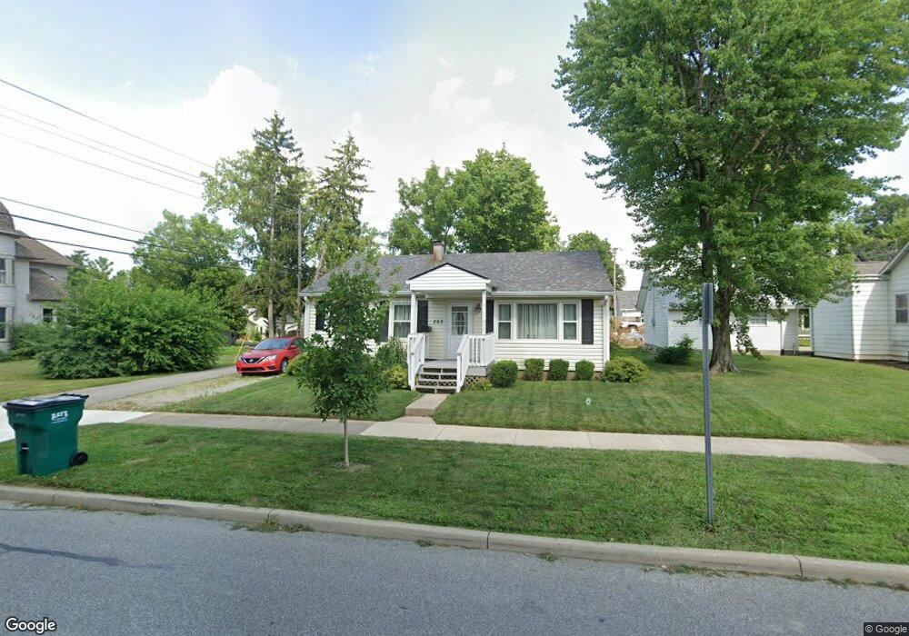 203 Walnut St, Franklin, IN 46131 - photo 1