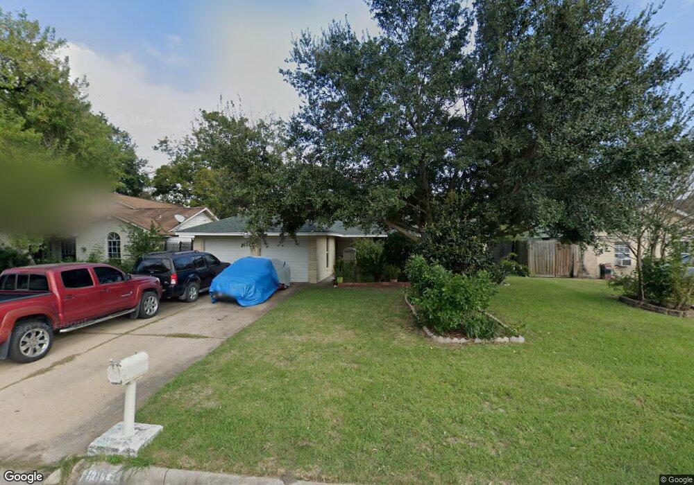 8814 Creeping Vine Ln, Houston, TX 77088 - photo 1