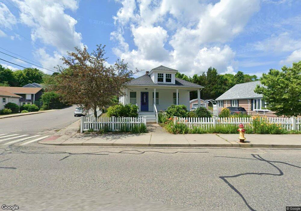 104 Standish Ave, Plymouth, MA 02360 - photo 1